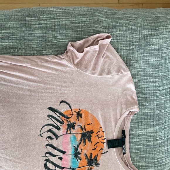 Rebel Sugar Malibu T size L - Picture 2 of 2